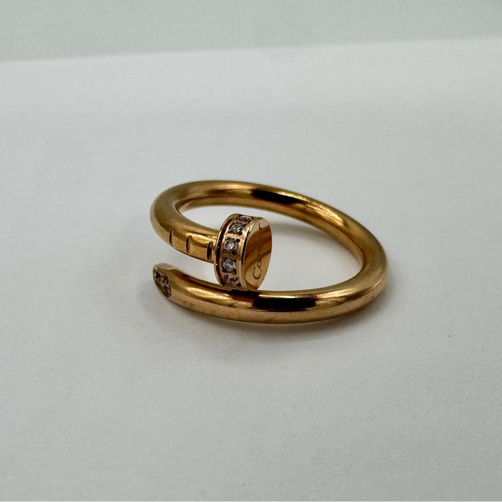Rose gold Ring with Crystal Accents